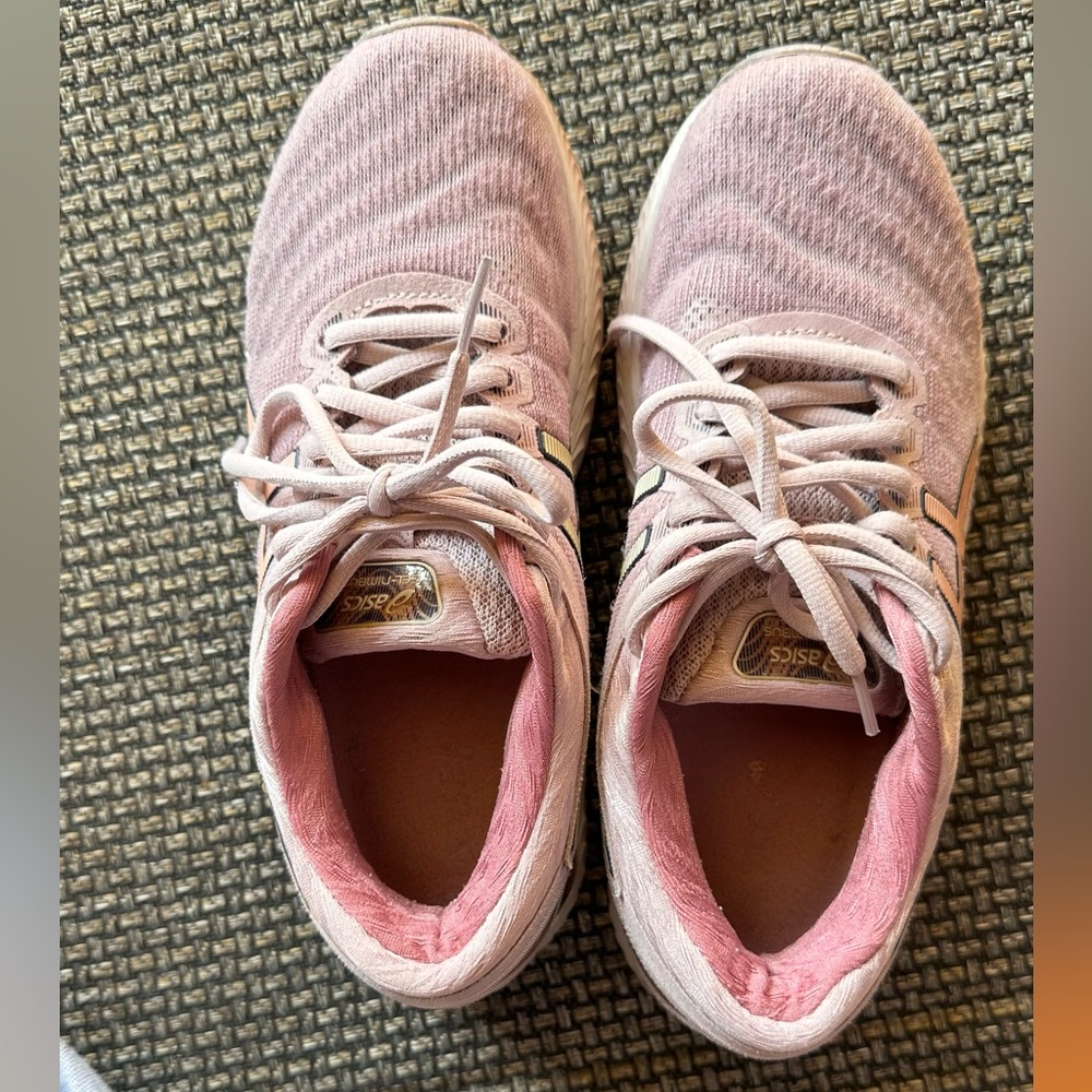 ASICS gel nimbus shoes